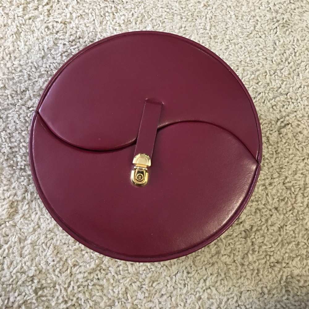 Never used: Wolf Designs Heritage Jewelry Box